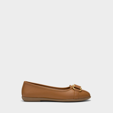 Aerosoles Bernice women's tan faux pebbled leather shoe, side profile