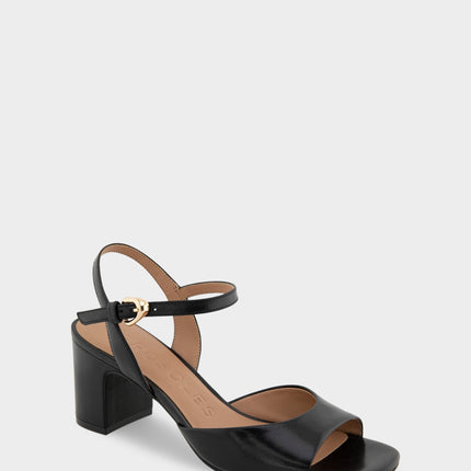 Gerda in Black