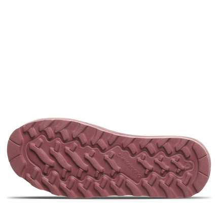 Outsole of Bearpaw Lexi clog in peony with durable rubber traction pattern